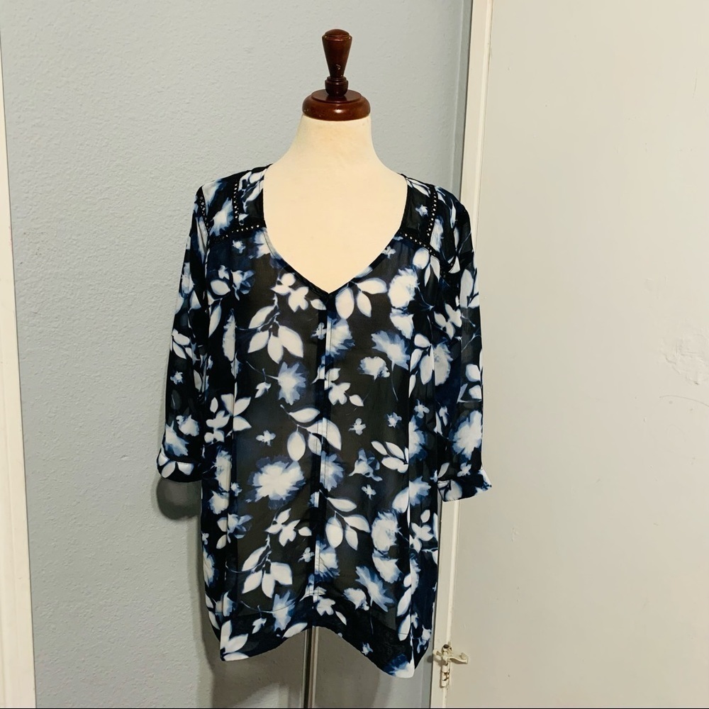 Motherhood Maternity Leaves‎ Top Size S